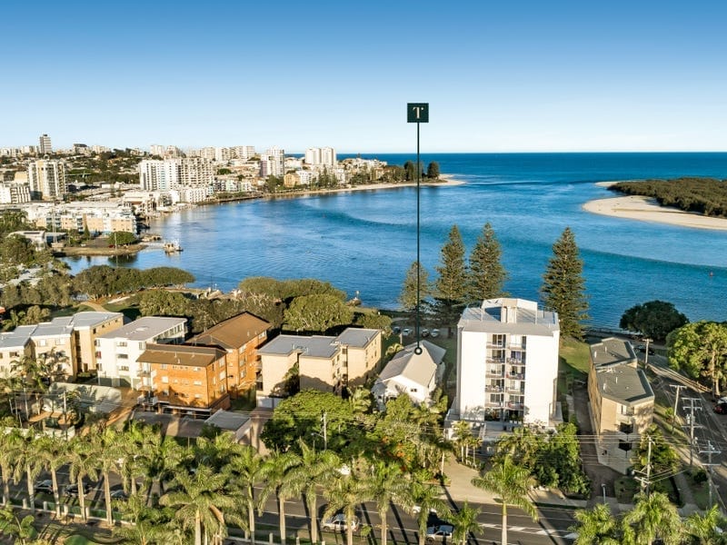 GOLDEN Location, Lifestyle, Opportunity!