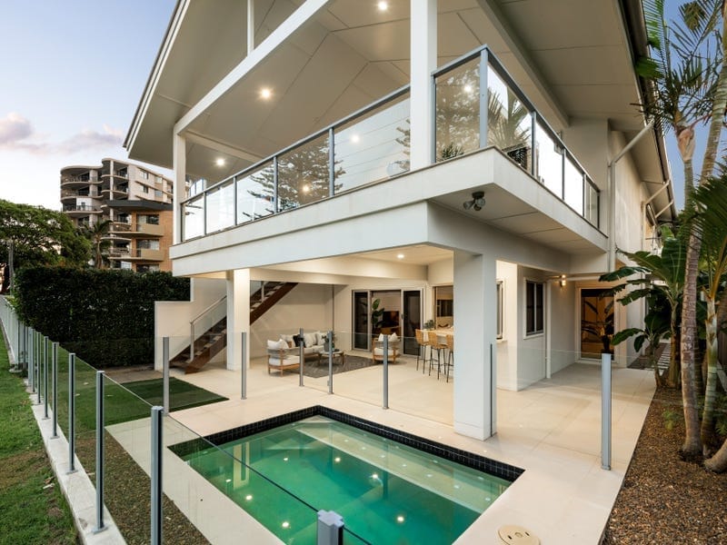 GOLDEN Location, Lifestyle, Opportunity!