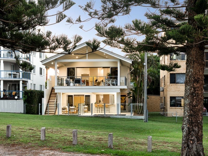 GOLDEN Location, Lifestyle, Opportunity!