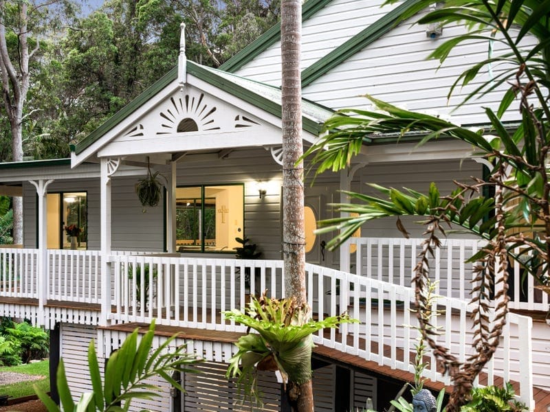 Rainforest Charmer: Private, Peaceful, Picturesque!