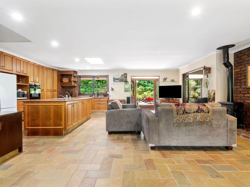 5-Acre Sanctuary: Rainforest, Wildlife, Tranquillity!