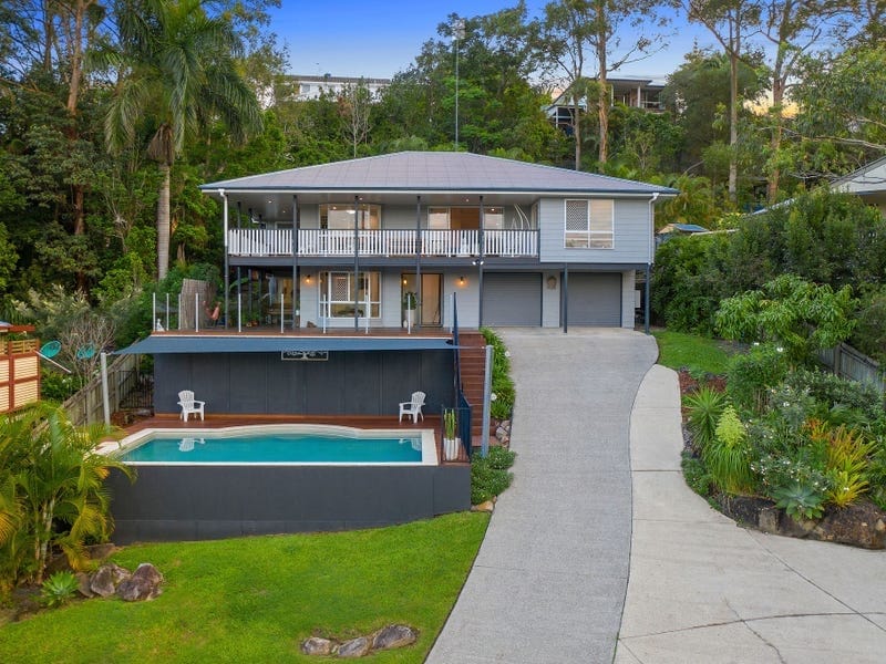 Elevation, Dual Living, North Facing!
