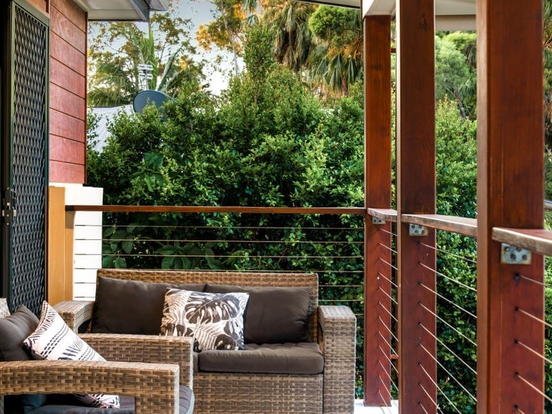 Private Entertainers’ Haven Located Metres from the Beach