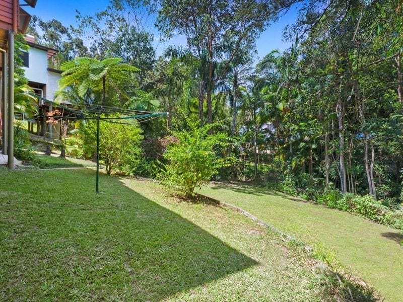 Privacy + Charm in the heart of Buderim