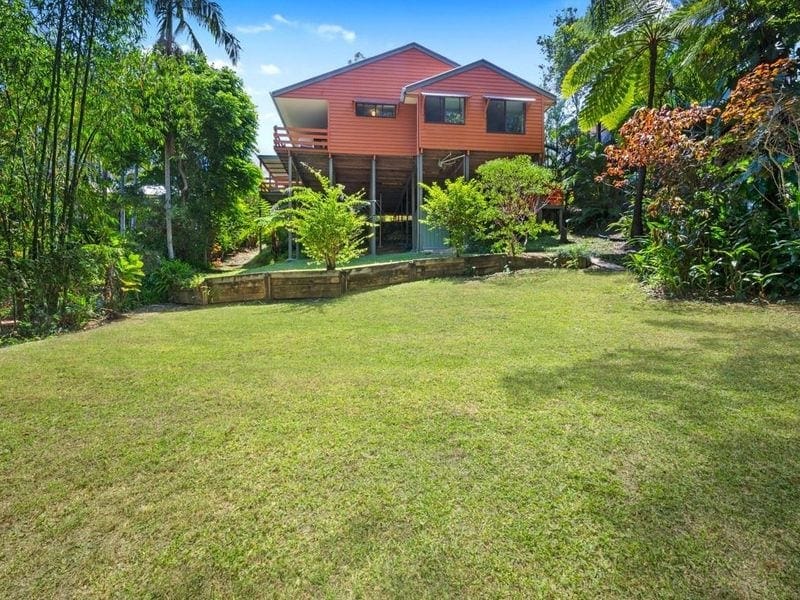 Privacy + Charm in the heart of Buderim