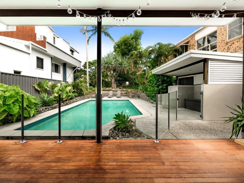 Blue-Chip Bliss, Golden Triangle Opportunity!