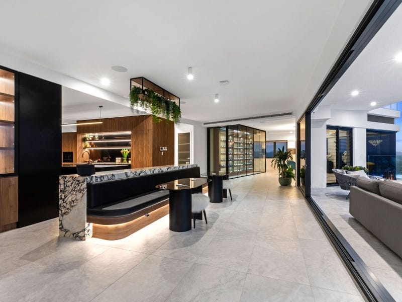 Brand New LA Style Mansion